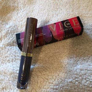 Liquid lipstick( waterproof long lasting)